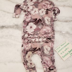 Posh peanut footless sleeper